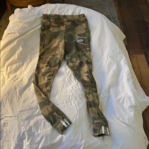 Adidas camo leggings, xs